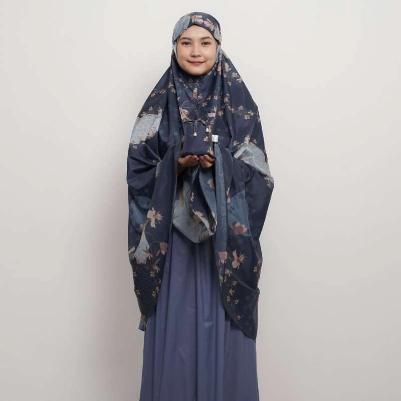 Product image ALF BY ALIF MUKENA MINI MOTIF PARASUT PREMIUM KOREA TRAVEL - PANSY IN SKIPPER BLUE ( MKN-218 ) all variant all variant